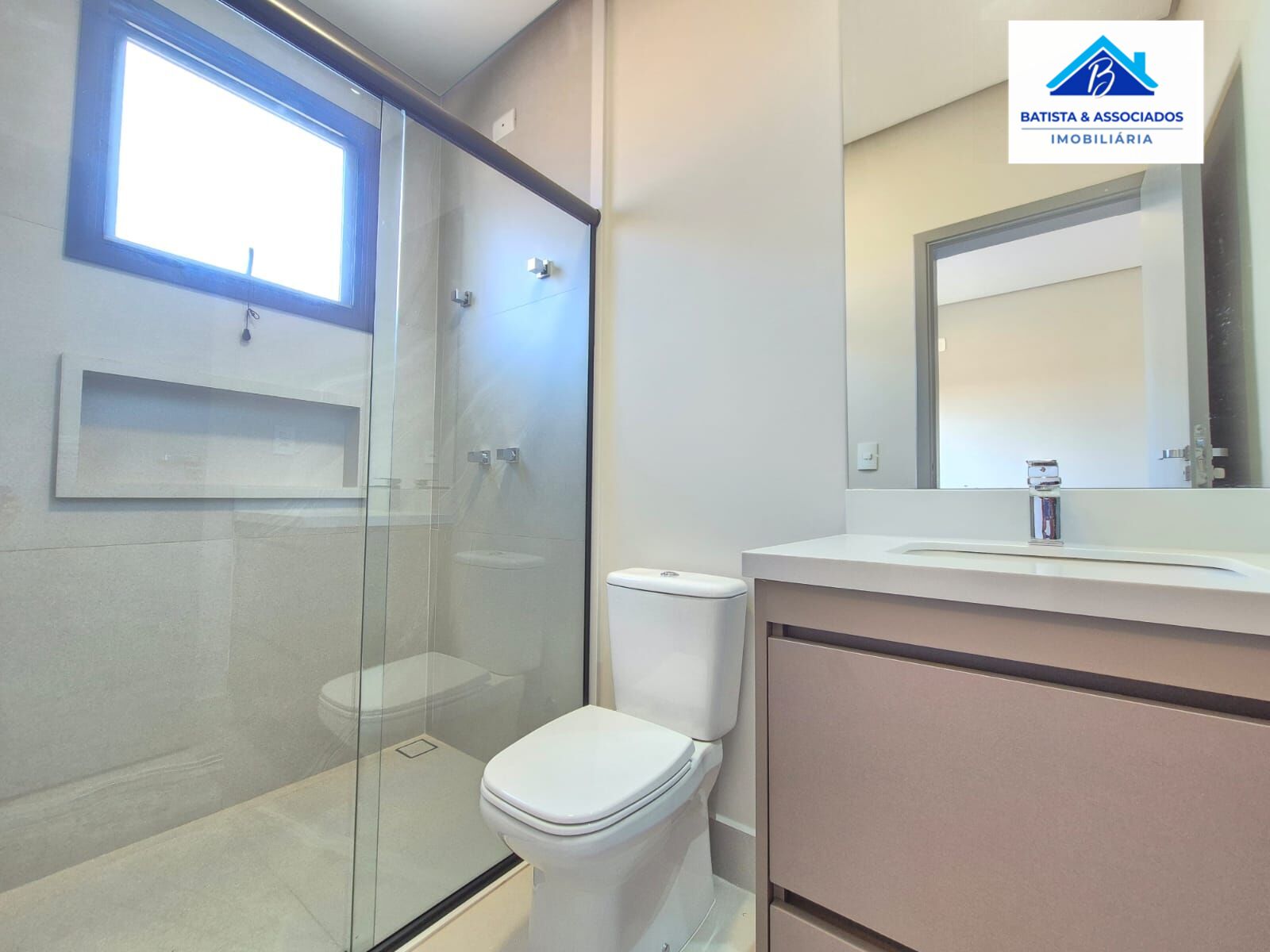 Casa à venda com 3 quartos, 222m² - Foto 16