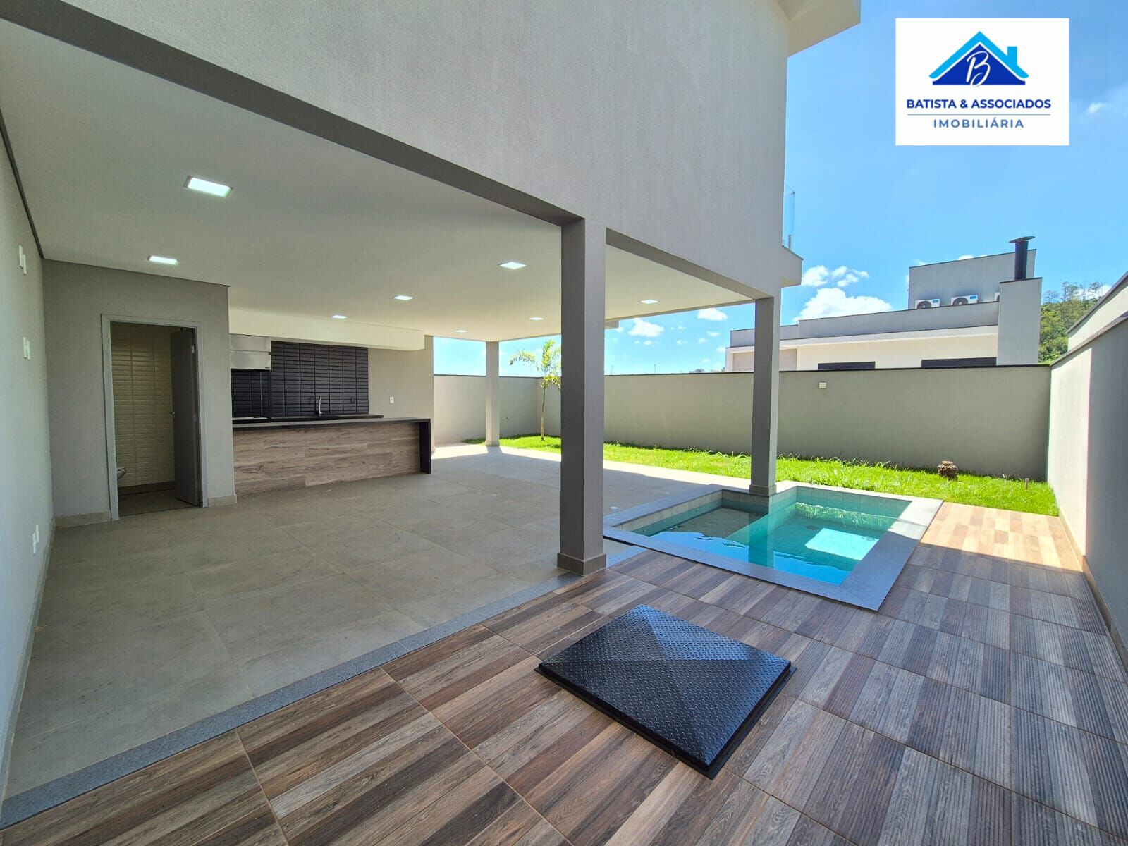 Casa à venda com 3 quartos, 222m² - Foto 22