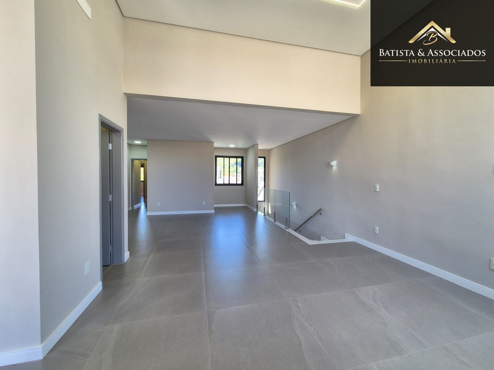 Casa, 3 quartos, 222 m² - Foto 4