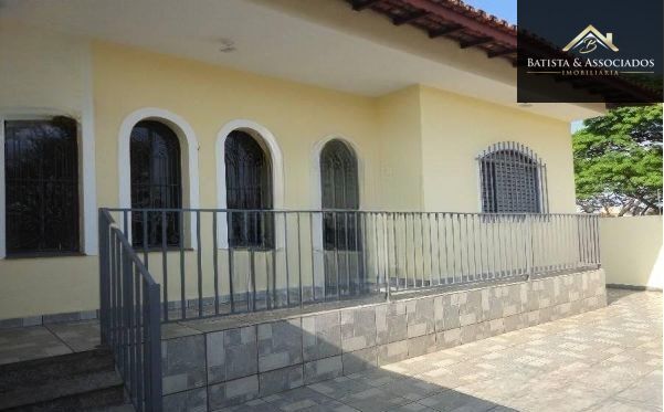 Casa, 3 quartos, 131 m² - Foto 1