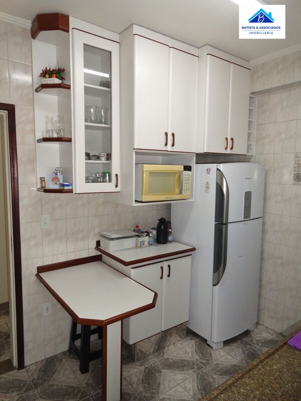 Apartamento à venda com 2 quartos, 80m² - Foto 12