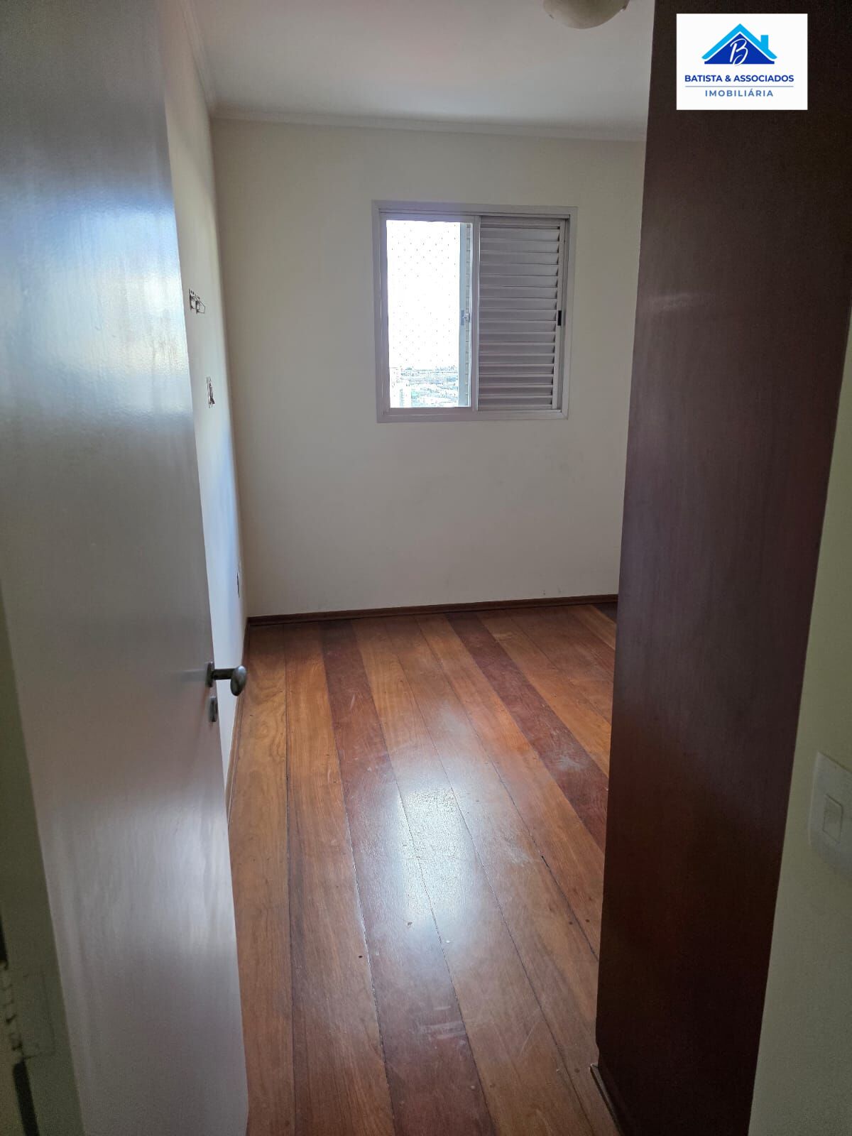 Apartamento para alugar com 2 quartos, 70m² - Foto 7