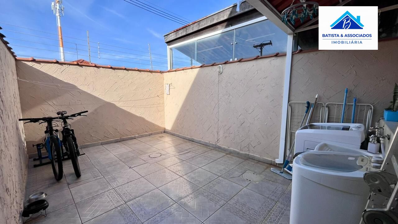 Casa à venda com 2 quartos, 66m² - Foto 41
