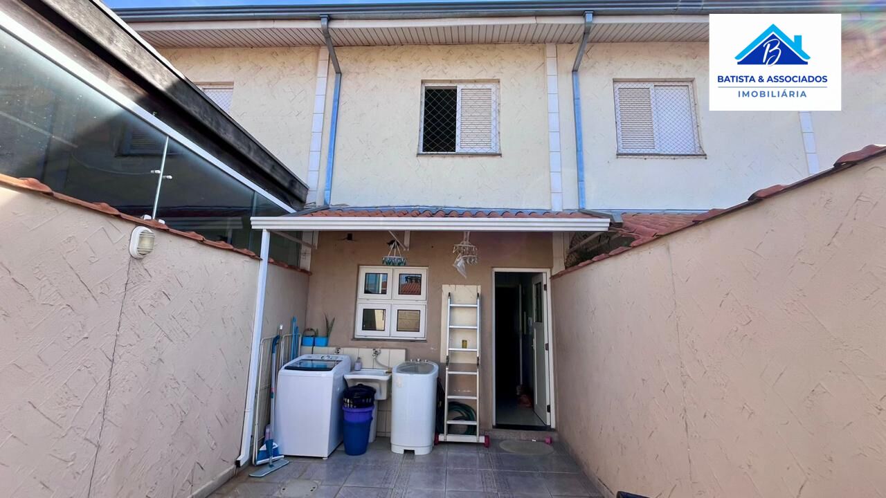 Casa à venda com 2 quartos, 66m² - Foto 40