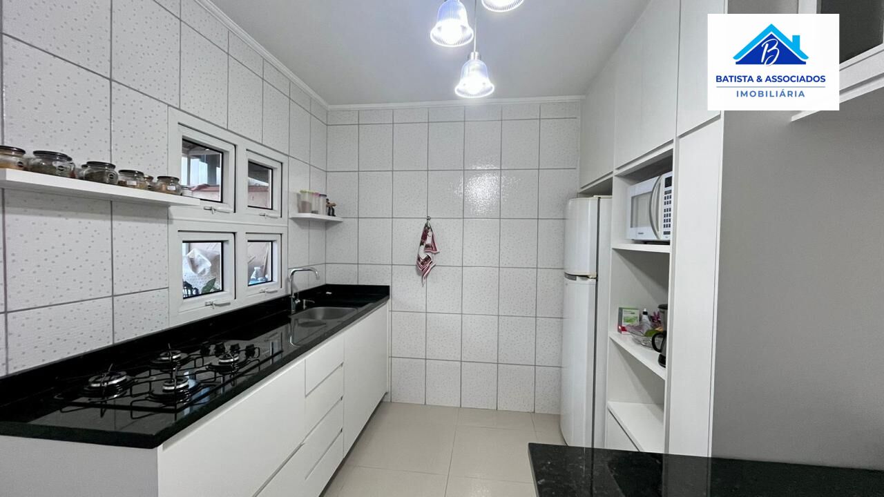 Casa à venda com 2 quartos, 66m² - Foto 37