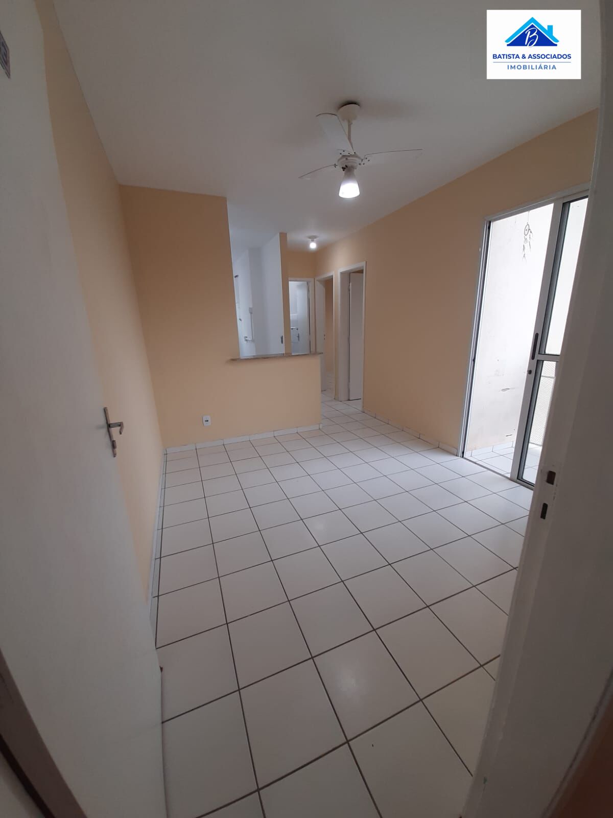 Apartamento à venda com 2 quartos, 43m² - Foto 3