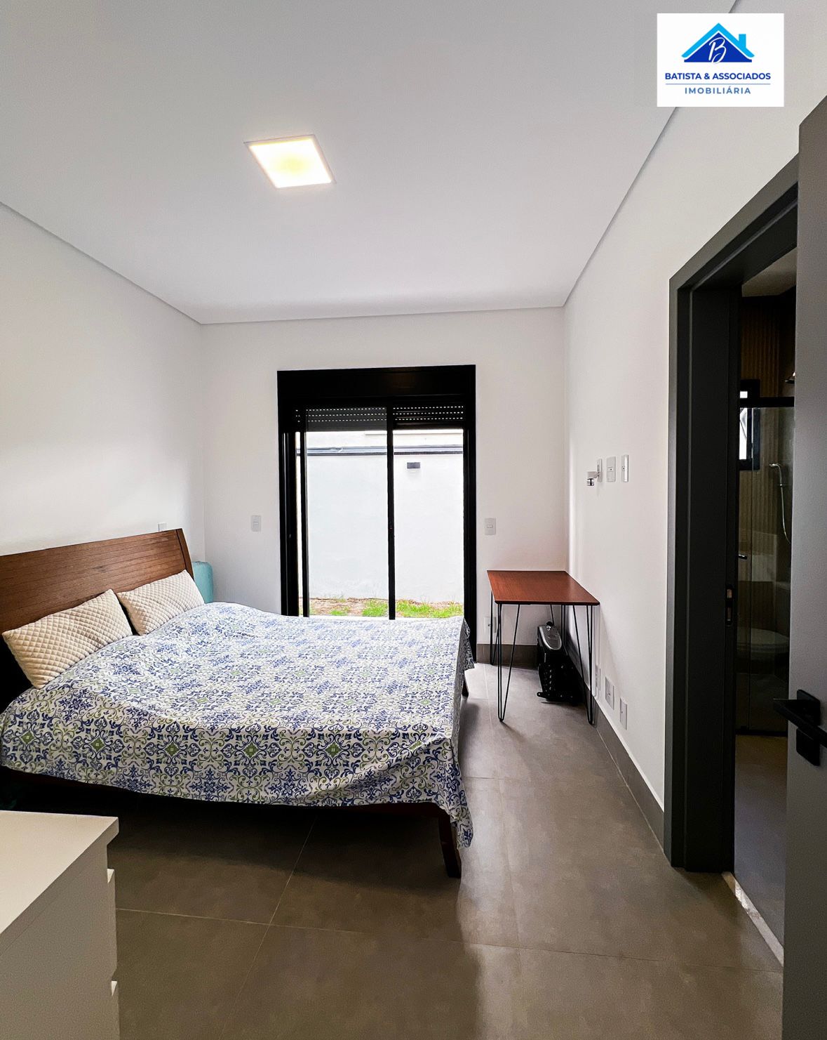 Casa à venda com 3 quartos, 229m² - Foto 14