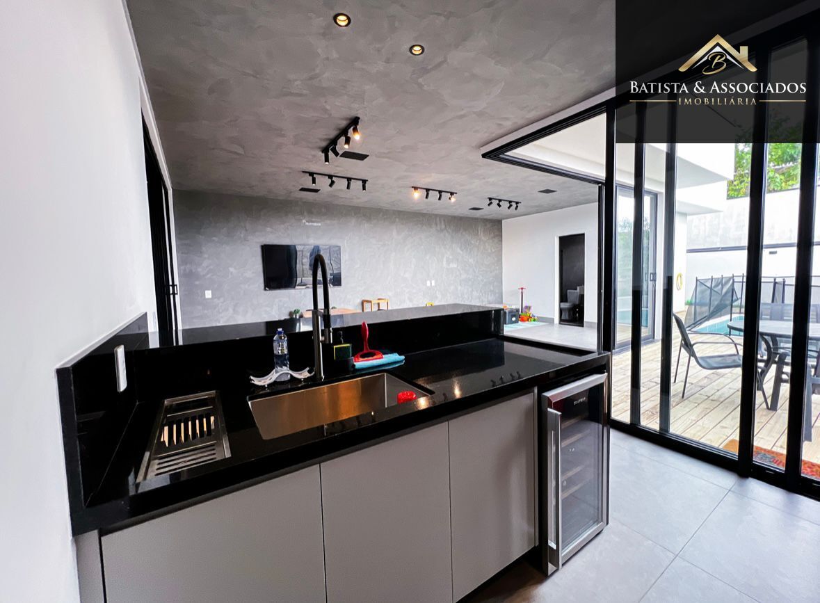 Casa, 3 quartos, 229 m² - Foto 8