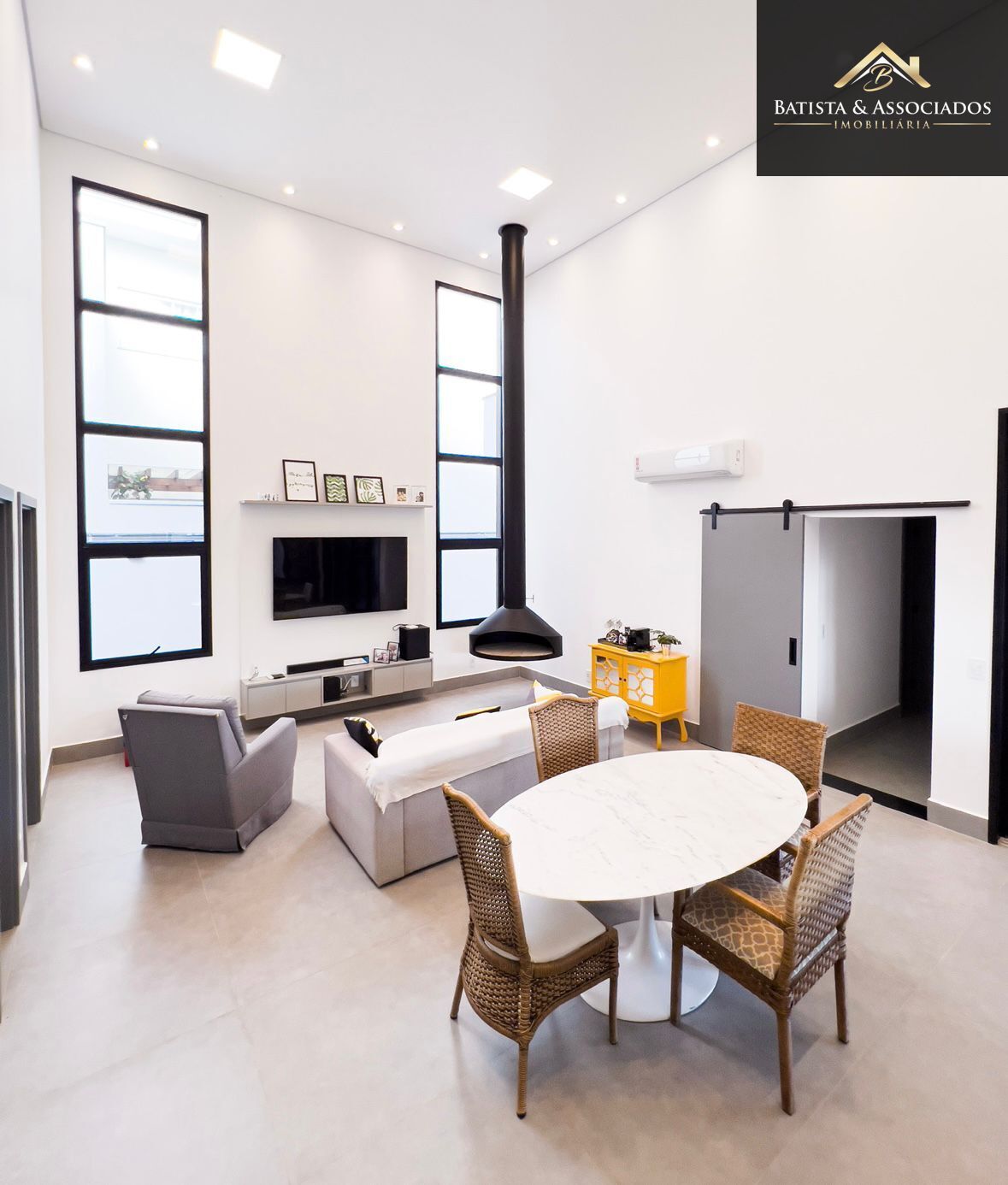 Casa, 3 quartos, 229 m² - Foto 4