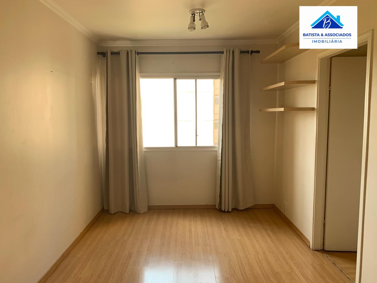 Apartamento à venda com 2 quartos, 73m² - Foto 1