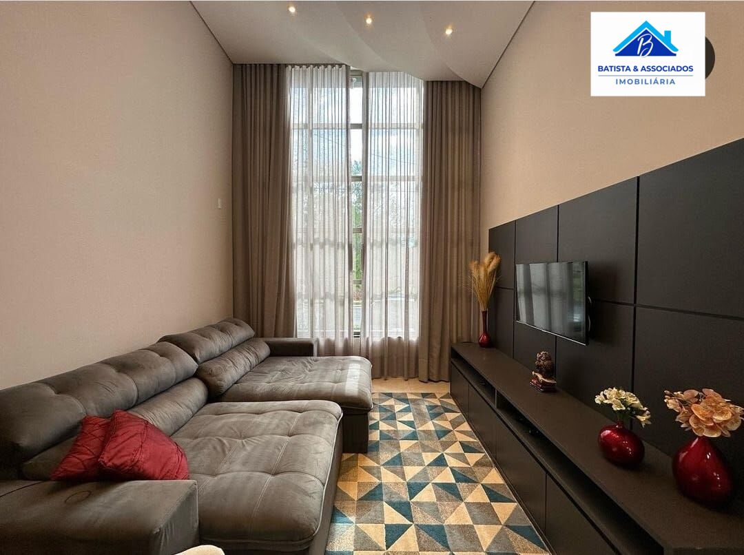 Casa à venda com 3 quartos, 216m² - Foto 2