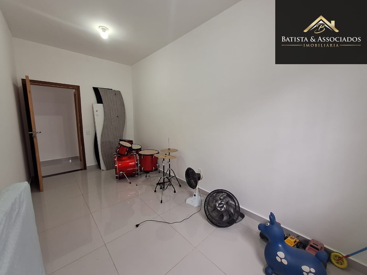 Casa, 3 quartos, 130 m² - Foto 9