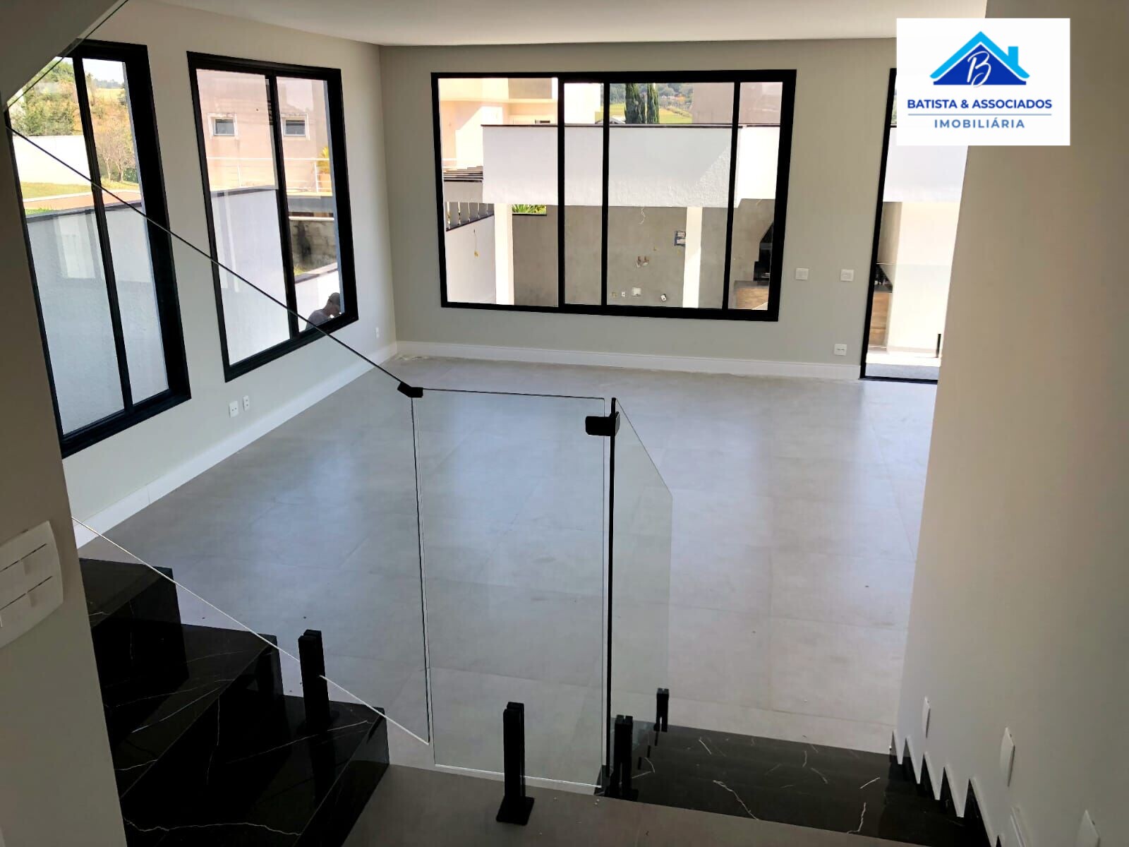 Casa de Condomínio à venda com 4 quartos, 342m² - Foto 6