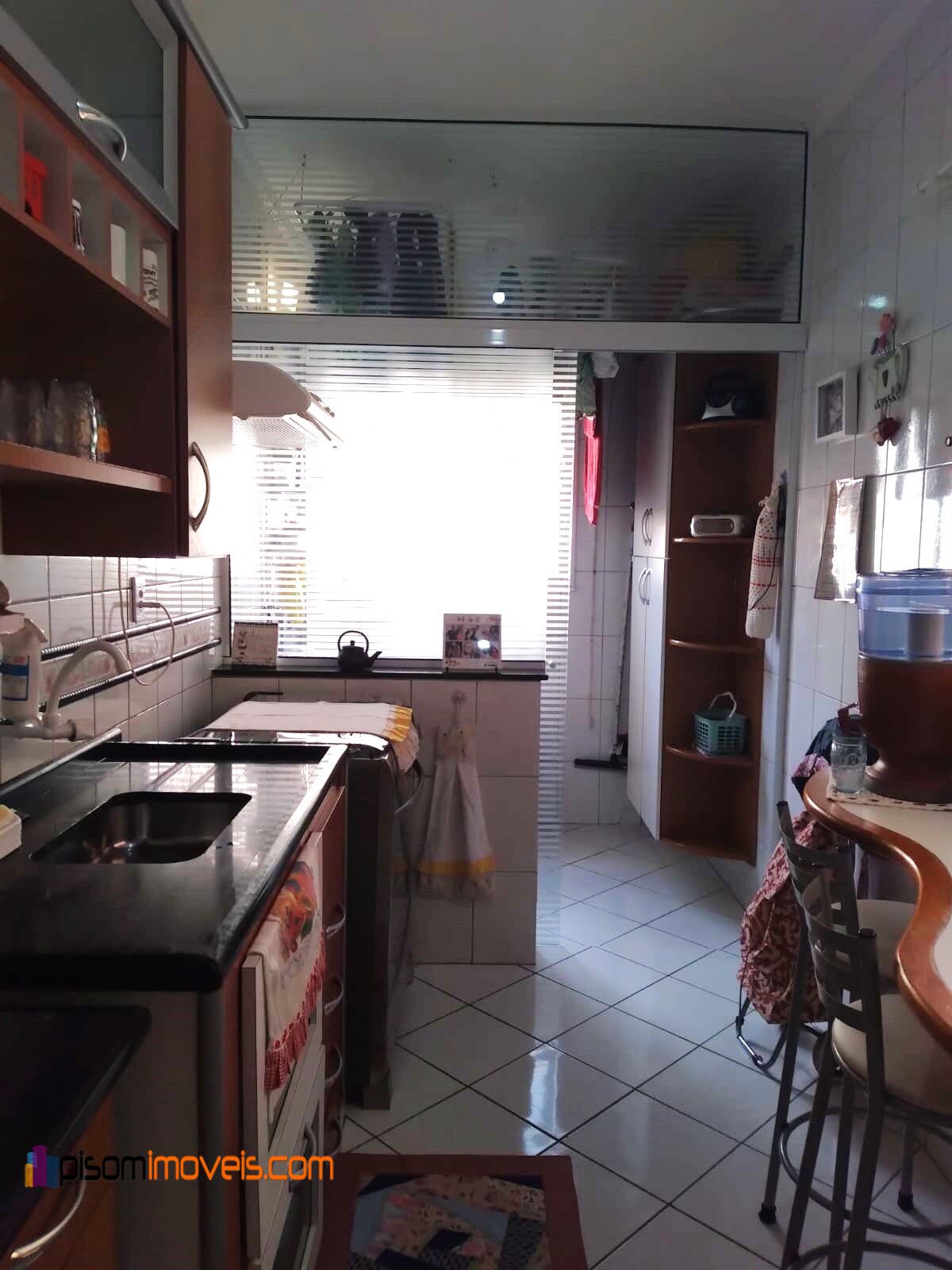 Apartamento à venda com 2 quartos, 76m² - Foto 13