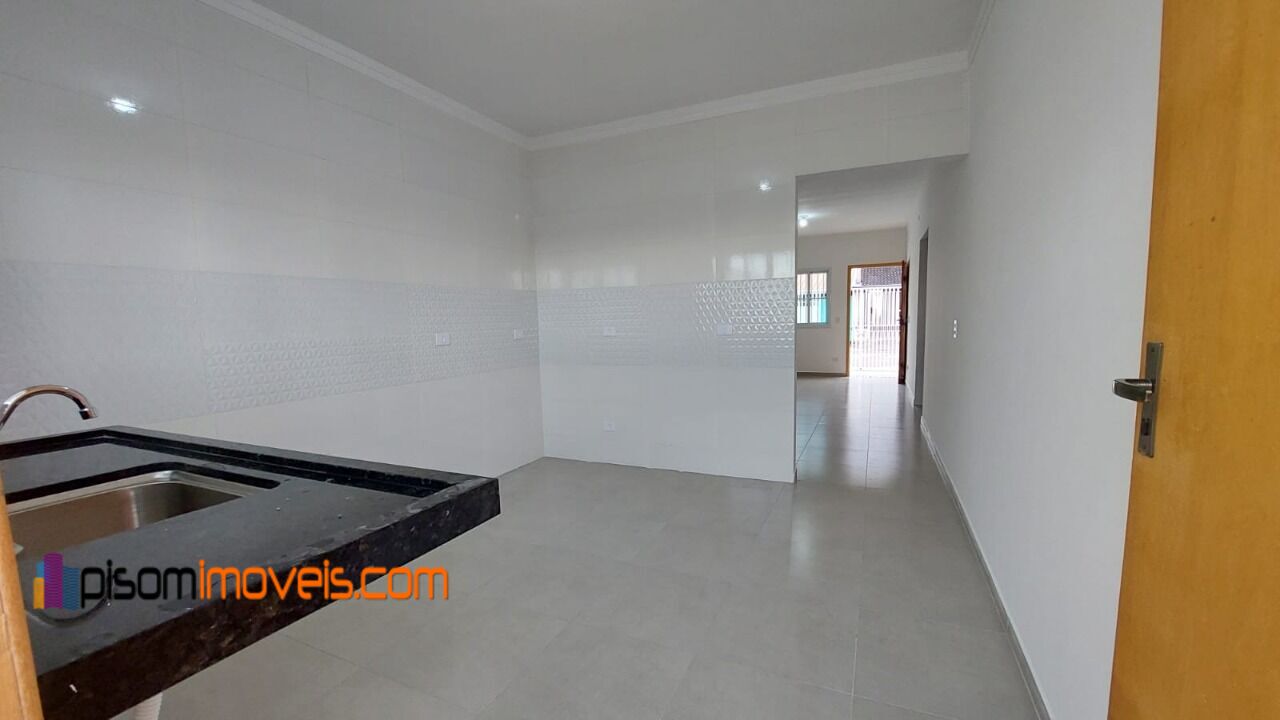 Casa à venda com 2 quartos, 74m² - Foto 3