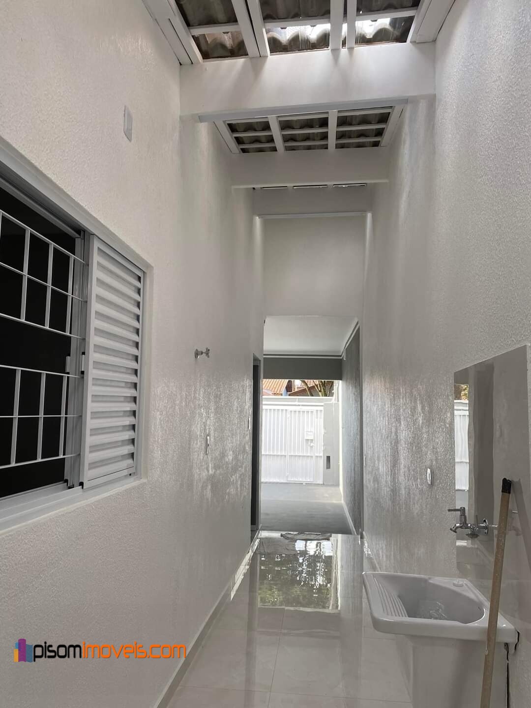 Casa à venda com 3 quartos, 150m² - Foto 25