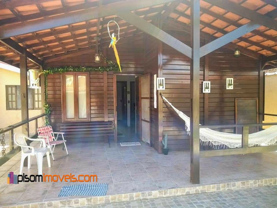 Casa à venda com 2 quartos, 83m² - Foto 1