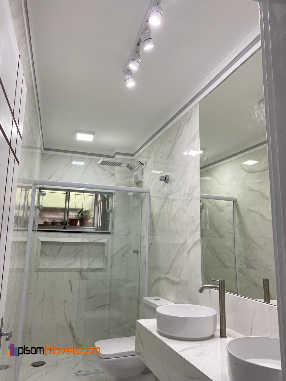 Apartamento para alugar com 2 quartos, 80m² - Foto 14
