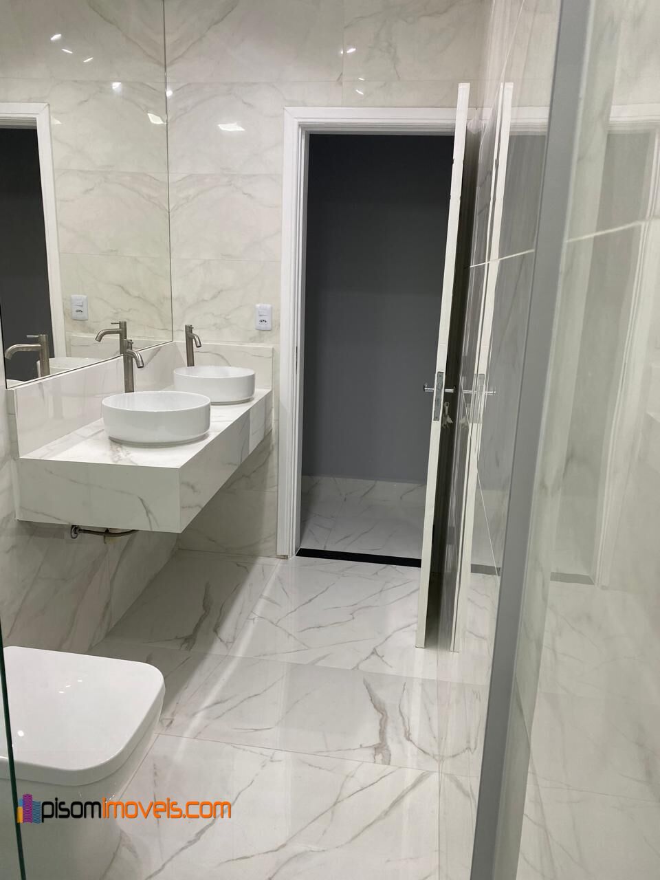 Apartamento para alugar com 2 quartos, 80m² - Foto 15