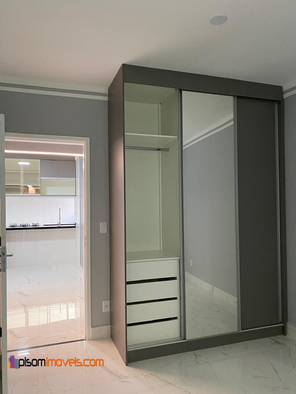 Apartamento para alugar com 2 quartos, 80m² - Foto 7
