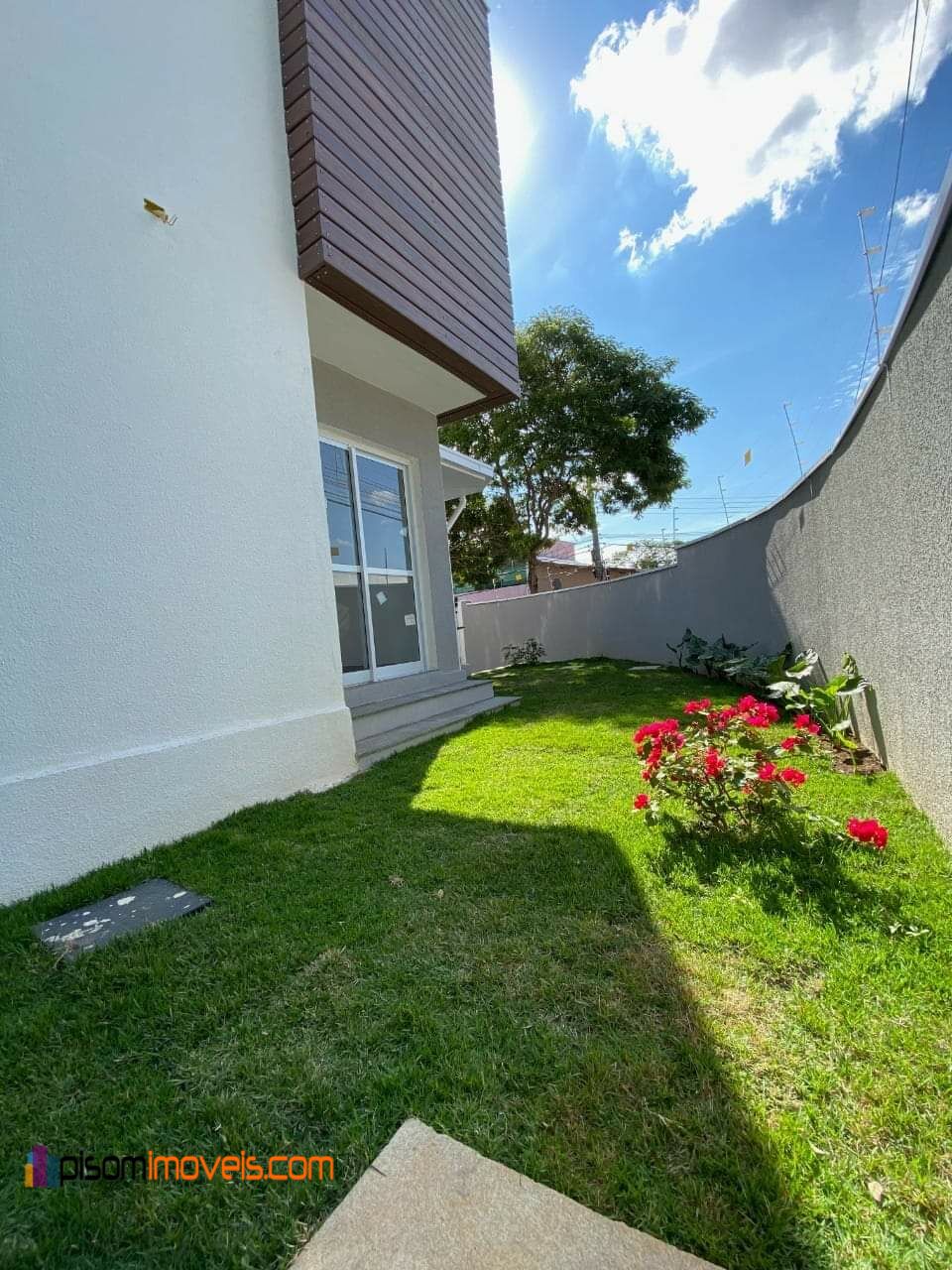 Sobrado à venda com 3 quartos, 135m² - Foto 3