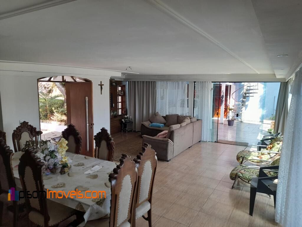 Fazenda à venda com 3 quartos, 730m² - Foto 26