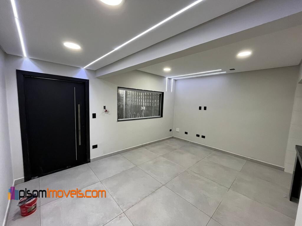 Casa à venda com 2 quartos, 73m² - Foto 4