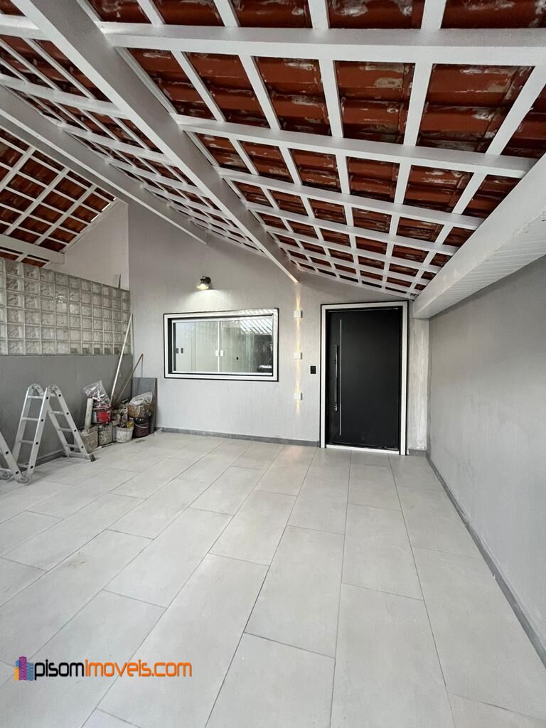 Casa à venda com 2 quartos, 73m² - Foto 2