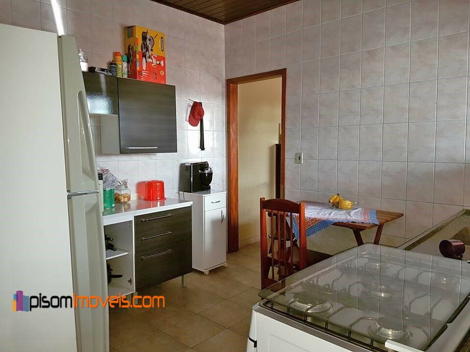 Casa à venda com 3 quartos, 262m² - Foto 16