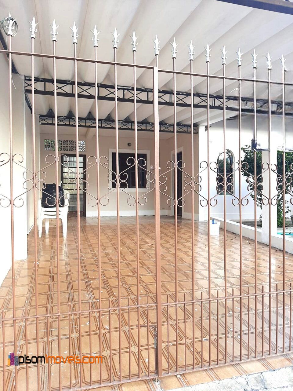 Casa de Condomínio à venda com 2 quartos, 106m² - Foto 1