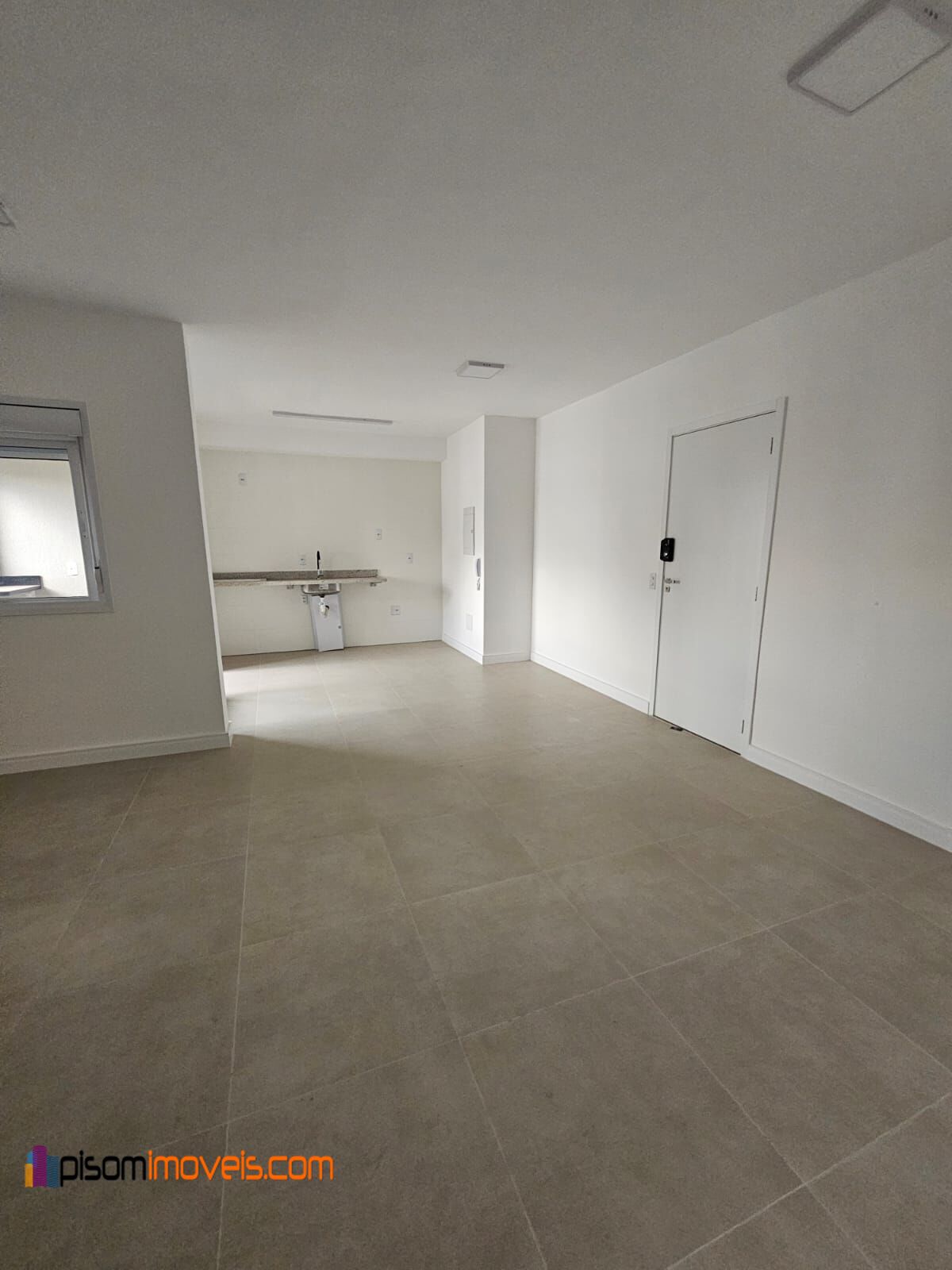 Apartamento à venda com 2 quartos, 65m² - Foto 1