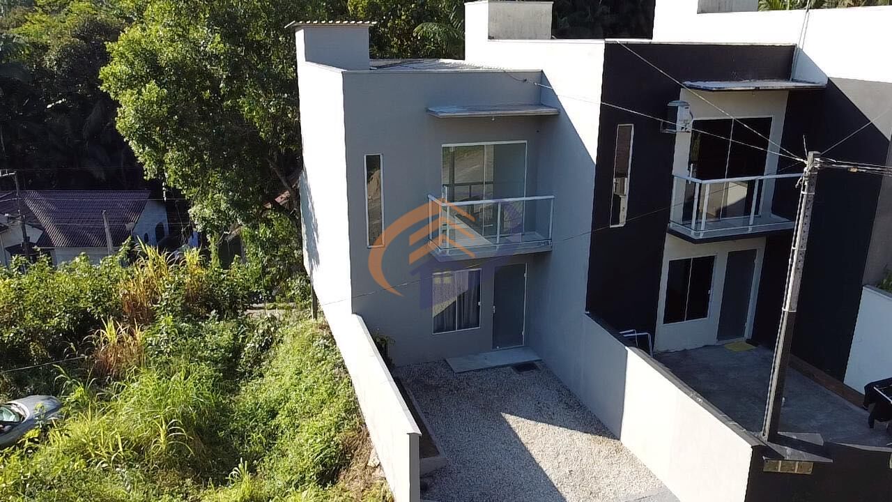 Sobrado de 2 quartos, 75m² no bairro Azambuja, em Brusque | Eu Corretor