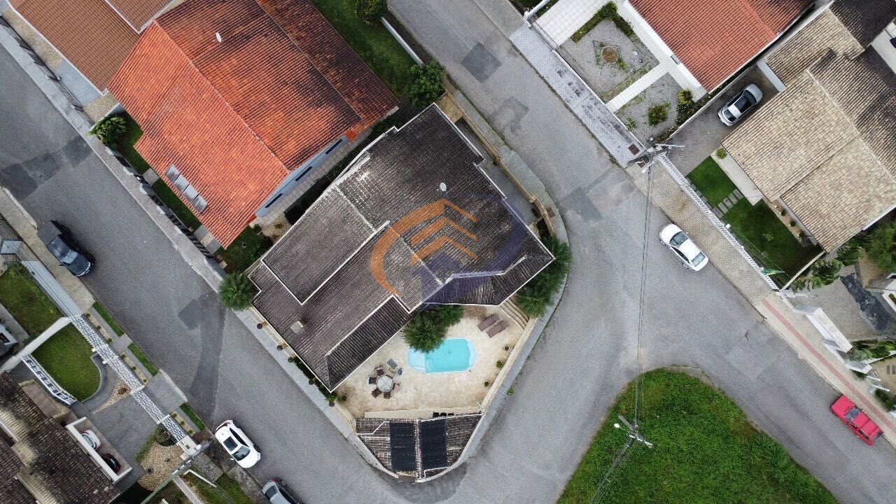 Casa de 4 quartos, 271m² no bairro Centro I, em Brusque | Eu Corretor