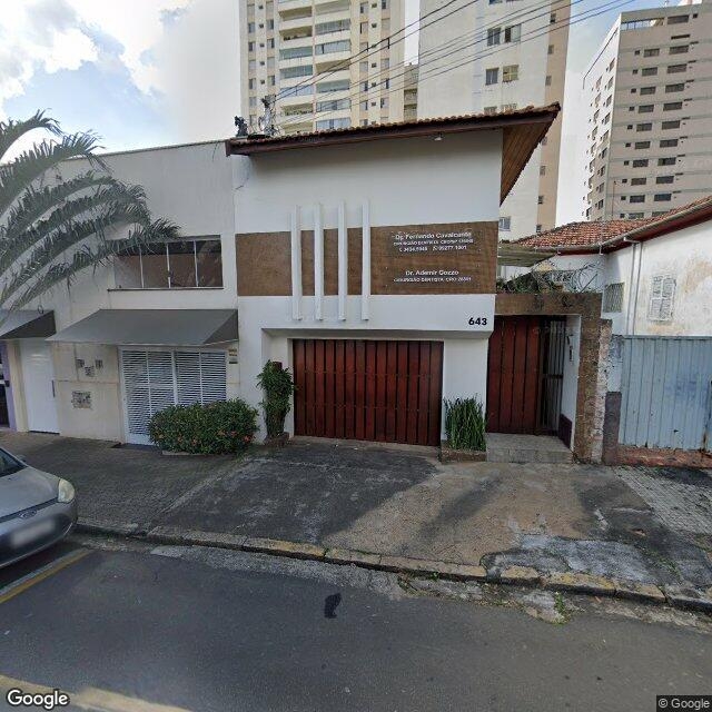 Imagem estática do "Street View" da localização