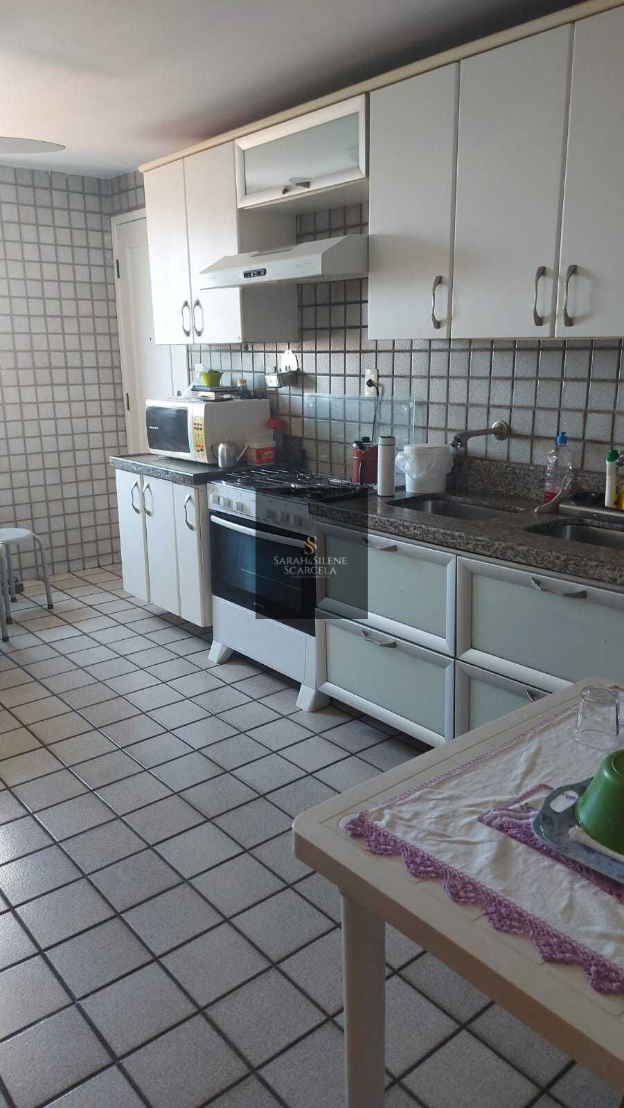 Apartamento para alugar com 3 quartos, 210m² - Foto 67