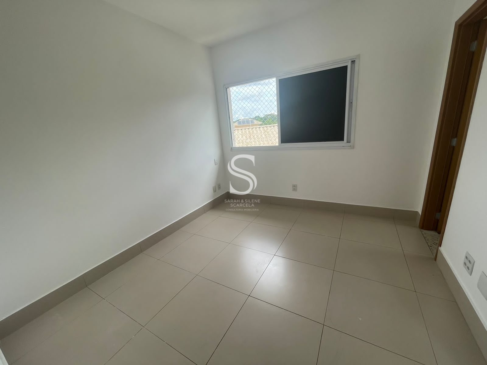 Casa à venda com 5 quartos, 160m² - Foto 25