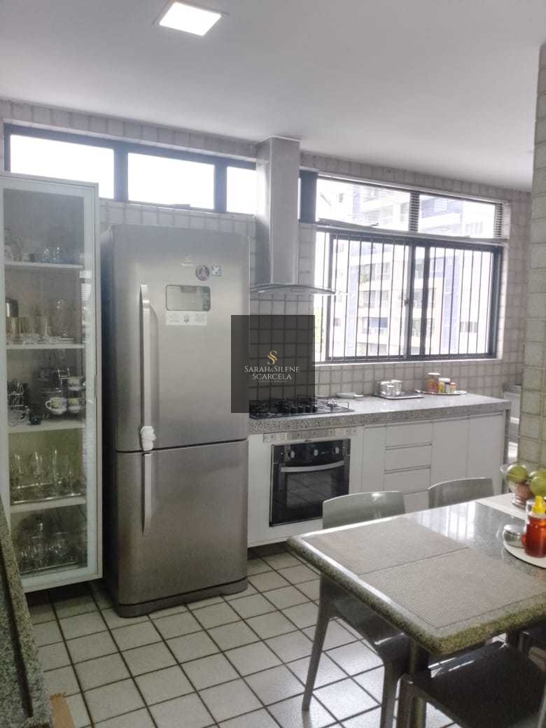 Apartamento à venda com 3 quartos, 140m² - Foto 35