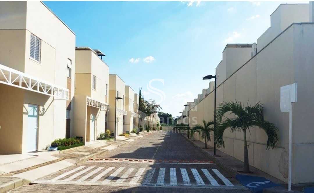 Casa de Condomínio à venda com 4 quartos, 104m² - Foto 2