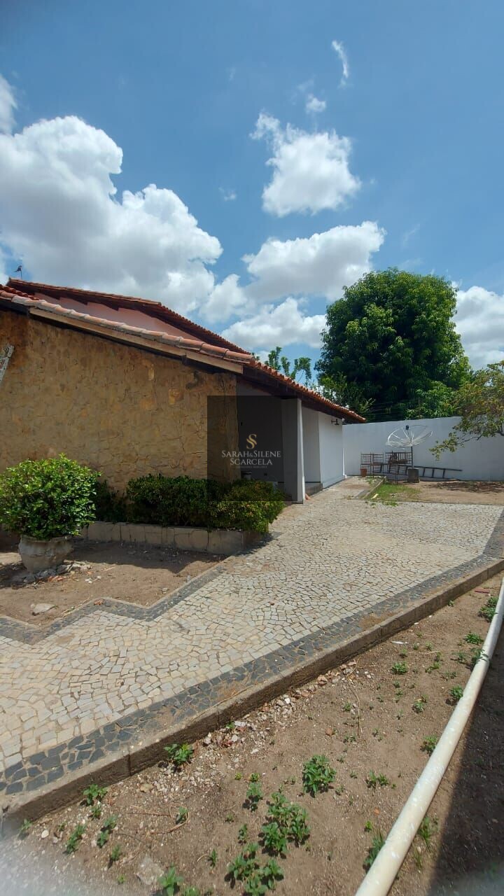 Casa à venda com 3 quartos, 350m² - Foto 11