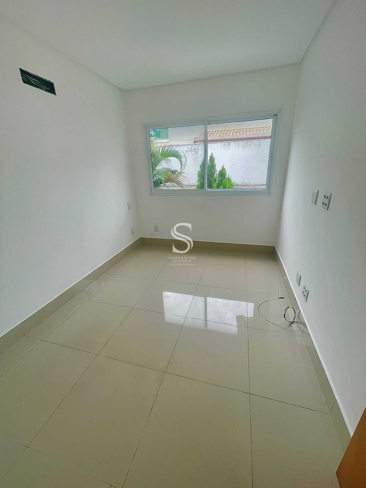 Casa à venda com 5 quartos, 160m² - Foto 15