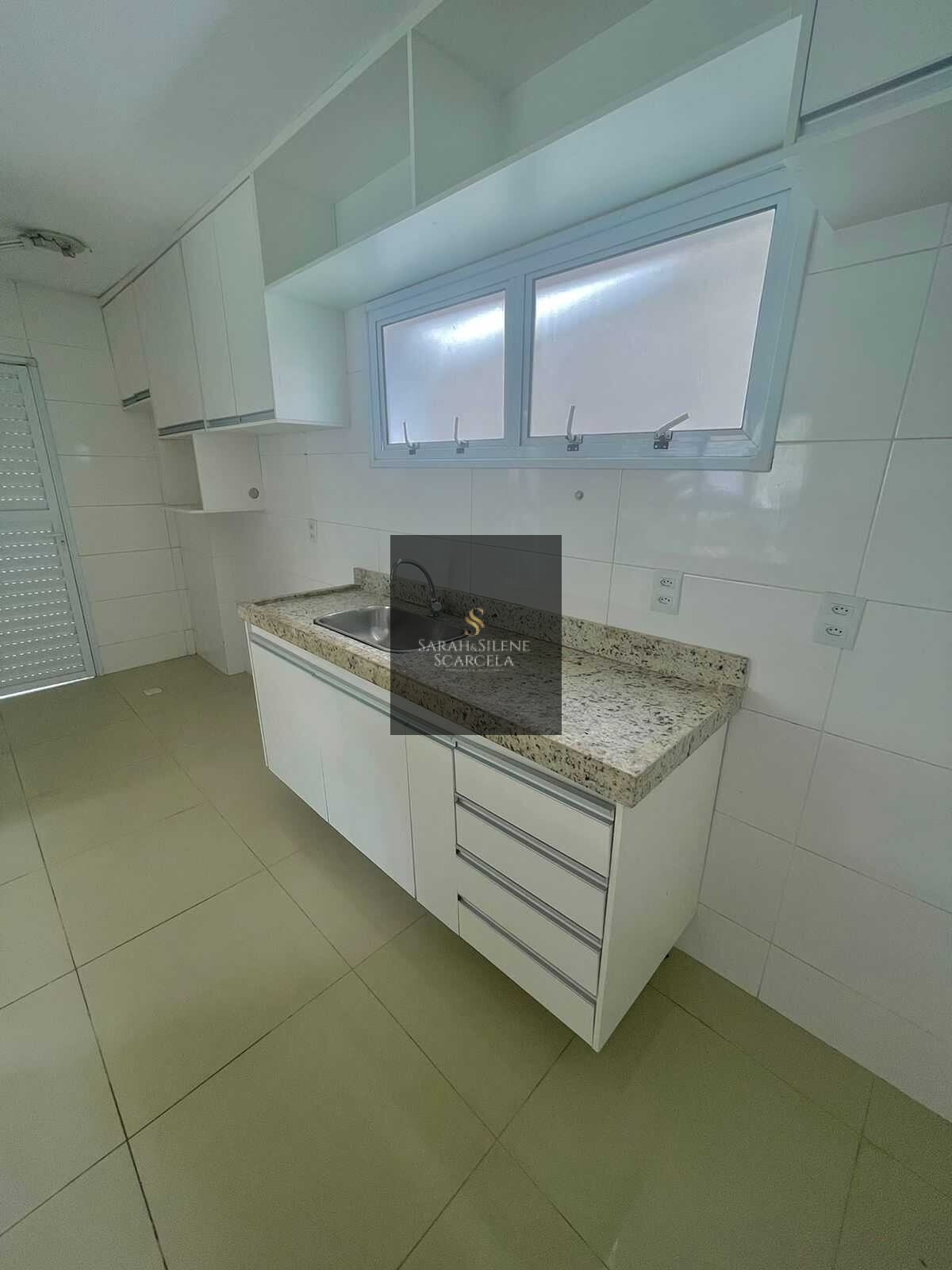 Casa à venda com 5 quartos, 160m² - Foto 10