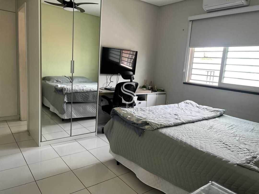 Casa à venda com 4 quartos, 262m² - Foto 7