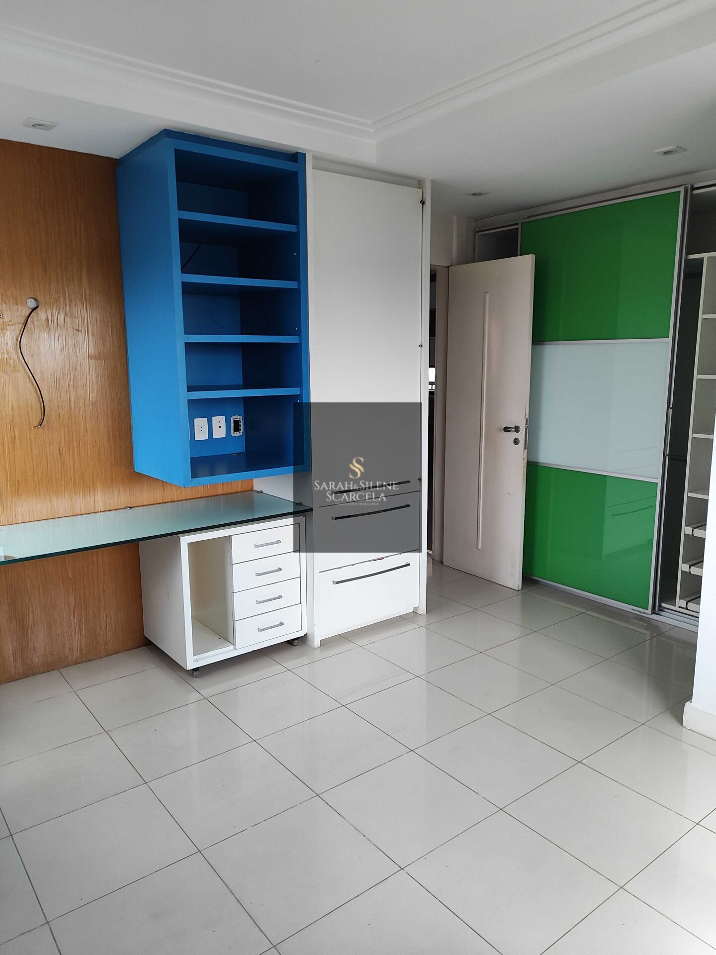 Apartamento à venda com 3 quartos, 219m² - Foto 29