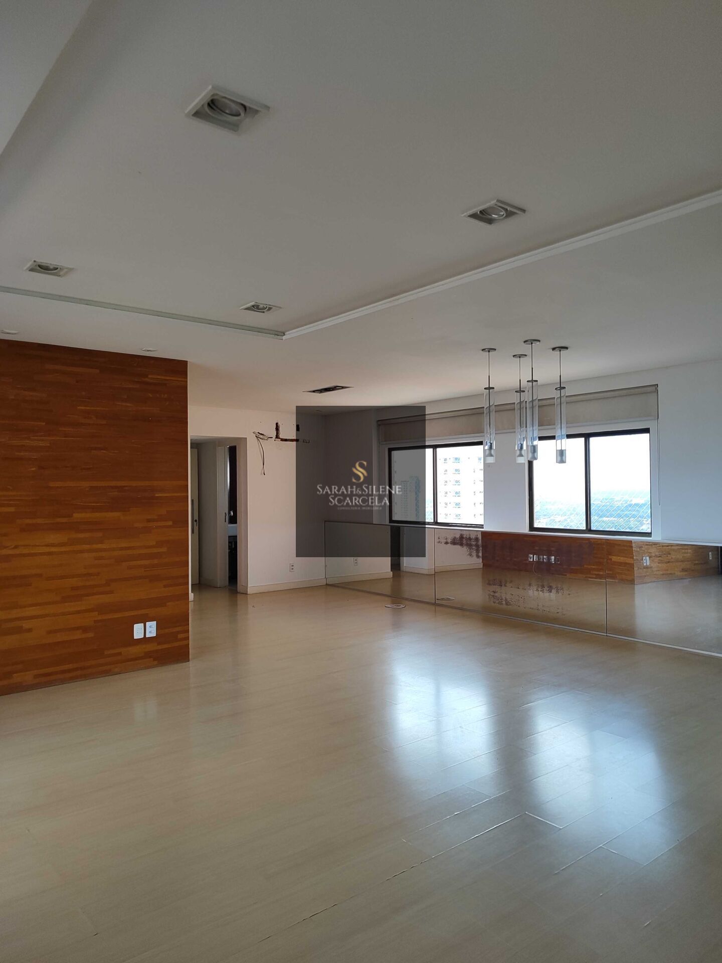 Apartamento à venda com 3 quartos, 219m² - Foto 18