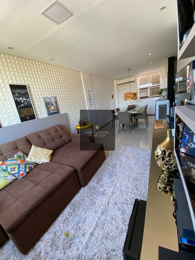 Apartamento à venda com 2 quartos, 77m² - Foto 4