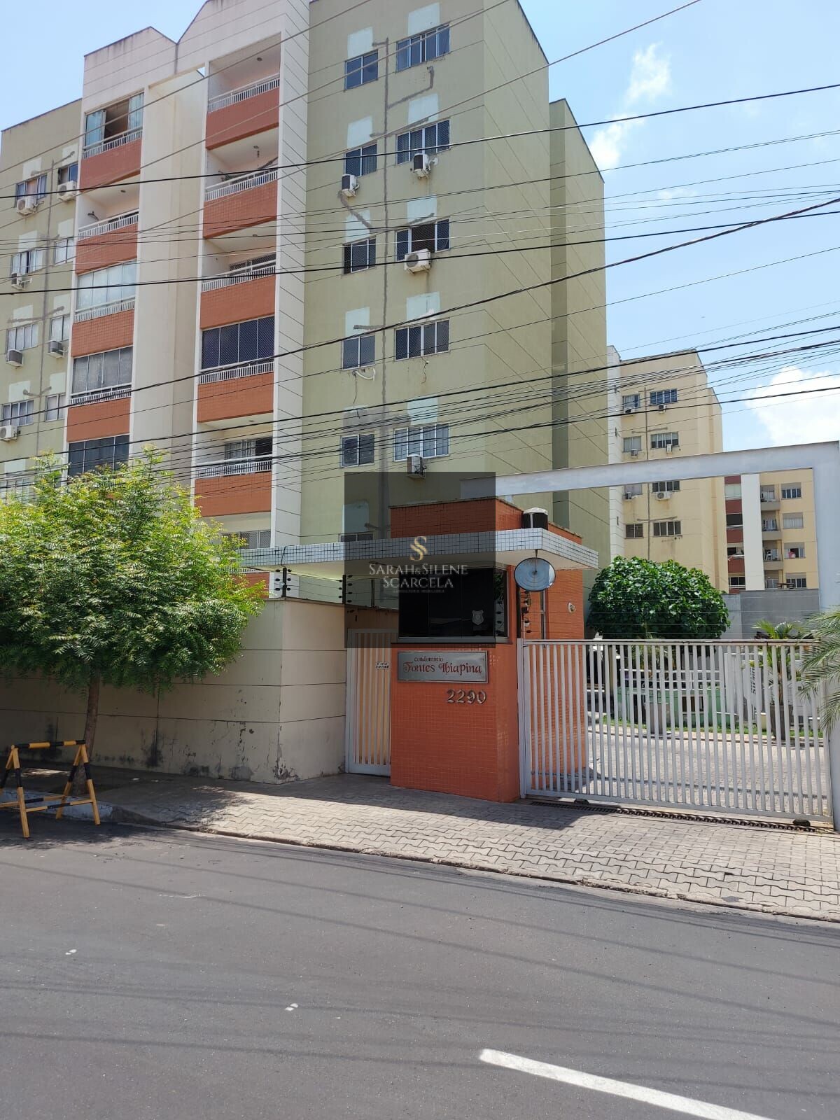 Apartamento à venda com 3 quartos, 71m² - Foto 2