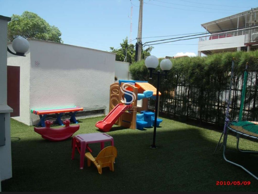 Apartamento à venda com 2 quartos, 75m² - Foto 3