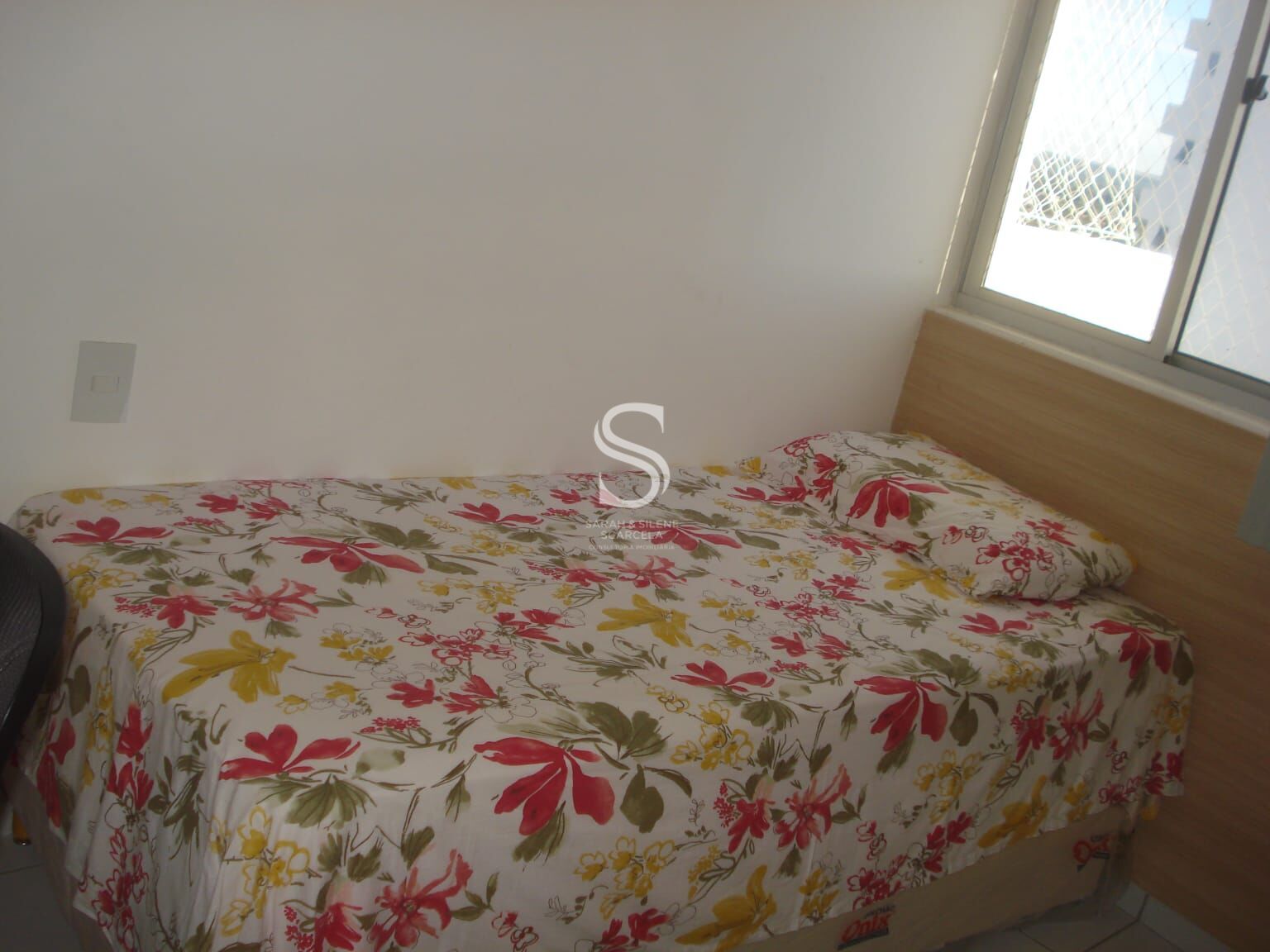 Apartamento à venda com 2 quartos, 75m² - Foto 11