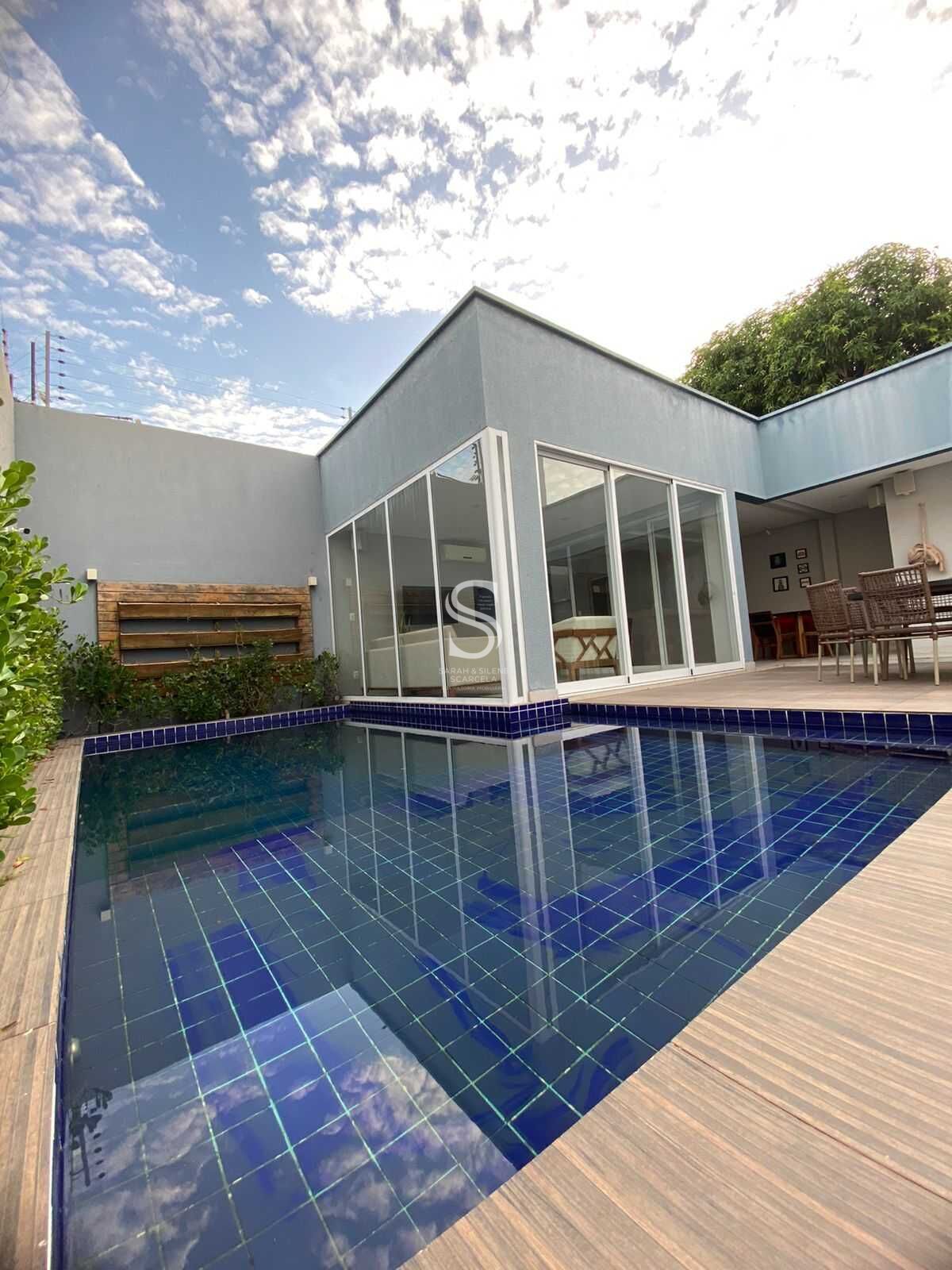 Casa, 3 quartos, 300 m² - Foto 1