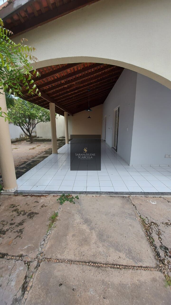 Casa à venda com 3 quartos, 199m² - Foto 5